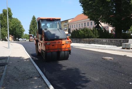 ASFALTIRANJE LJUBLJANSKE CESTE 05 FOTO LJUBO VUKELIČ